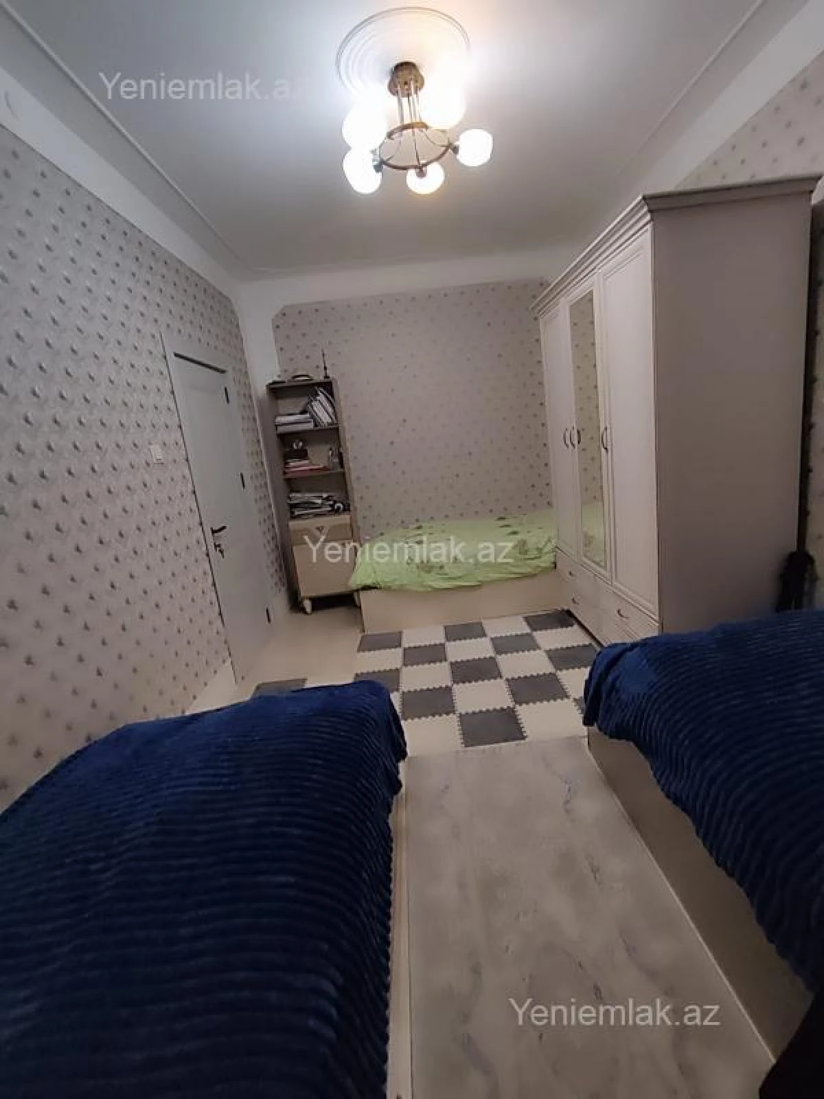 Satılır 4 otaqlı köhnə tikili 82 m²