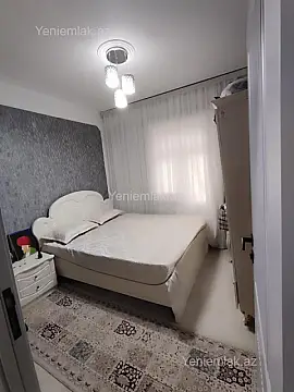 Satılır 4 otaqlı köhnə tikili 82 m²
