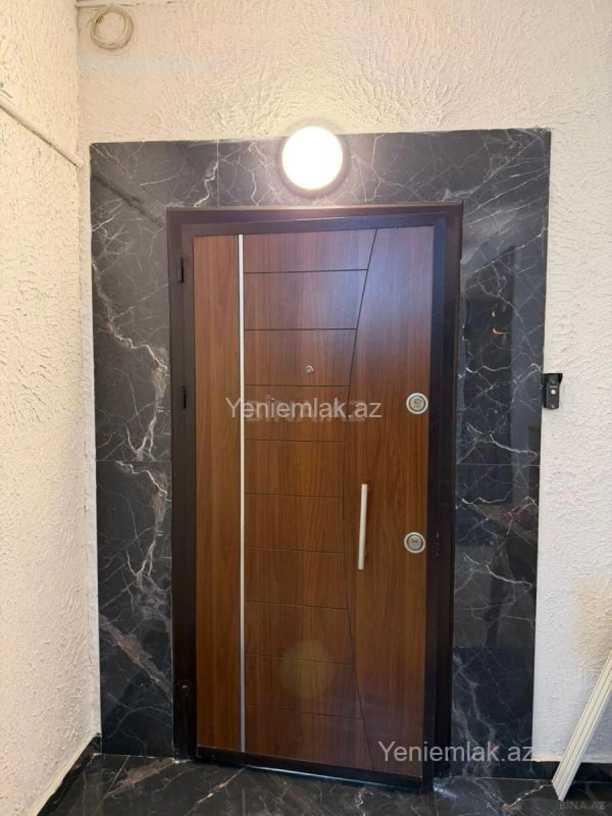 Satılır 3 otaqlı yeni tikili 155 m²