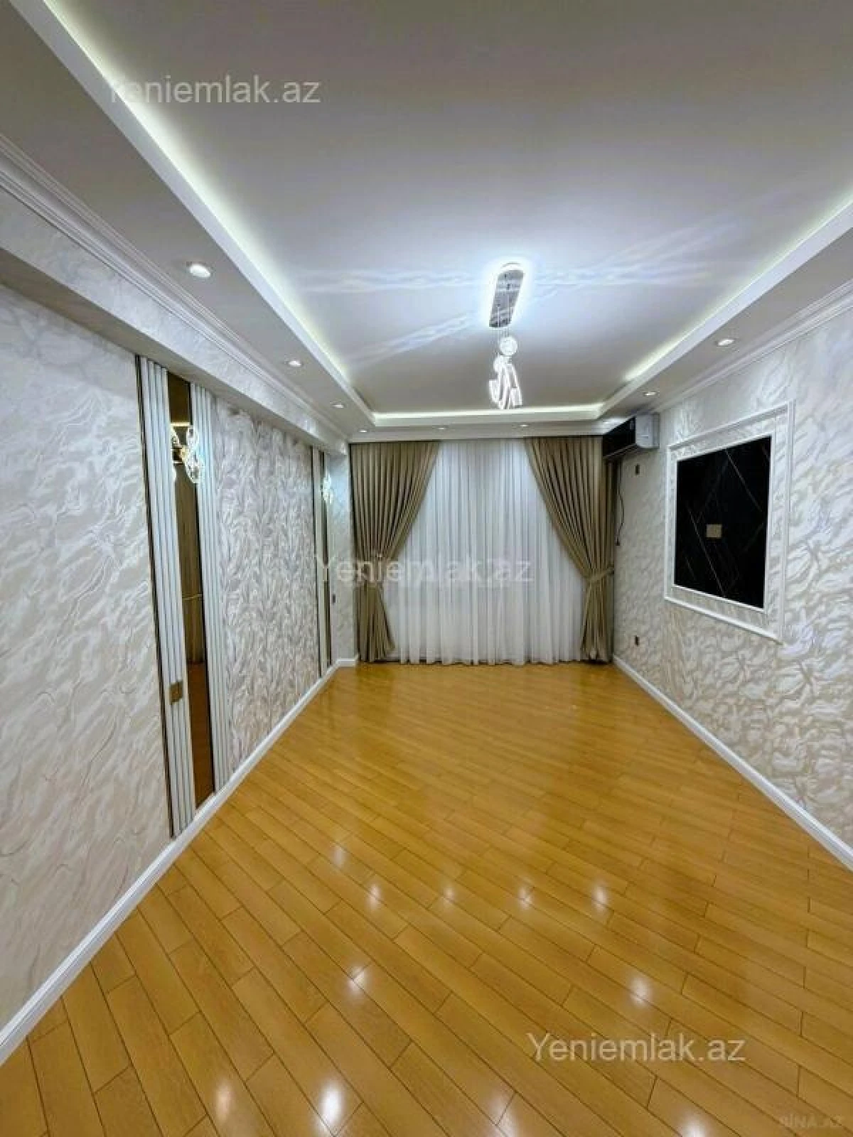 Satılır 3 otaqlı yeni tikili 155 m²