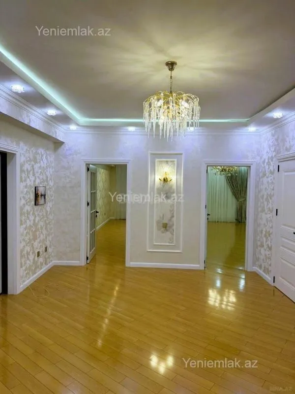 Satılır 3 otaqlı yeni tikili 155 m²