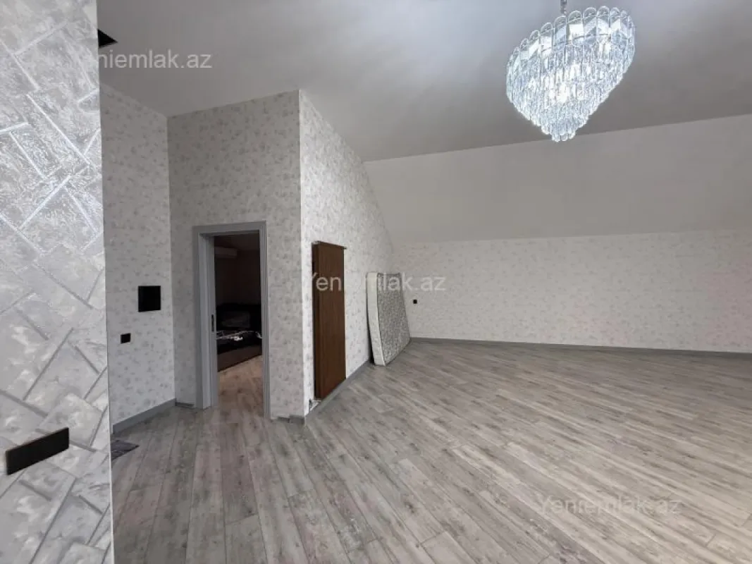 Satılır 6 otaqlı həyət evi 350 m²