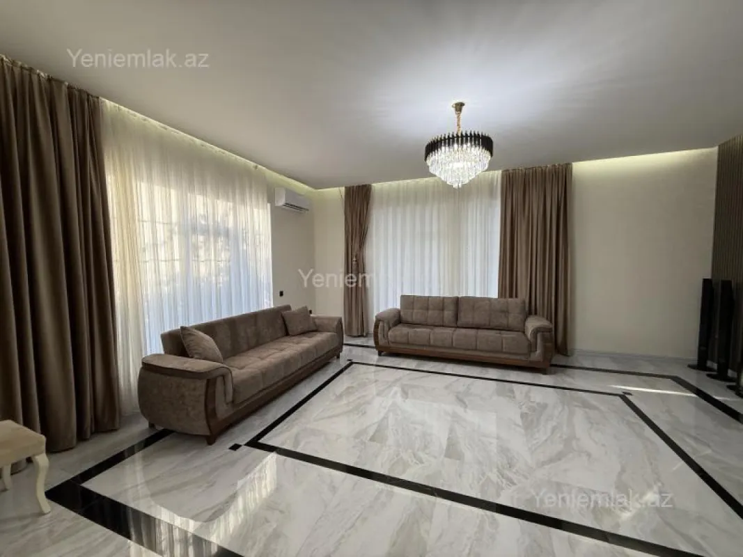 Satılır 6 otaqlı həyət evi 350 m²