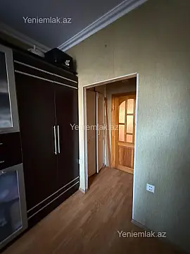 Satılır 2 otaqlı köhnə tikili 55 m²