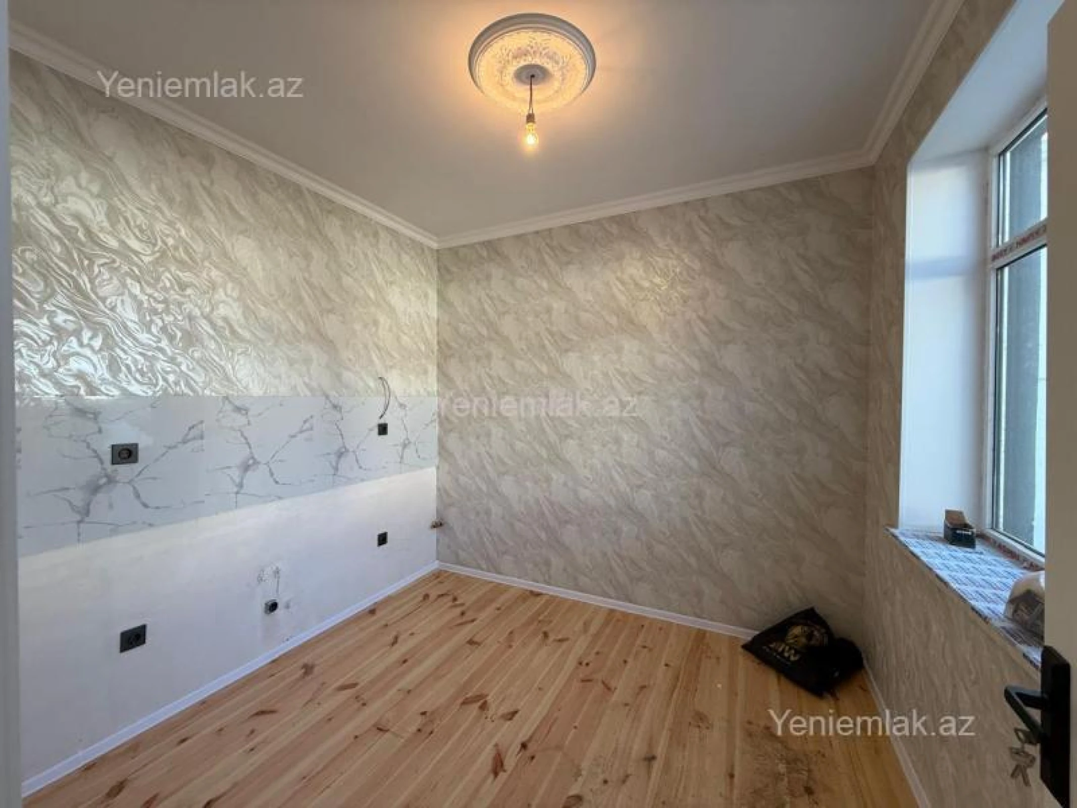 Satılır 2 otaqlı həyət evi 60 m²