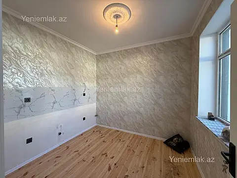 Satılır 2 otaqlı həyət evi 60 m²