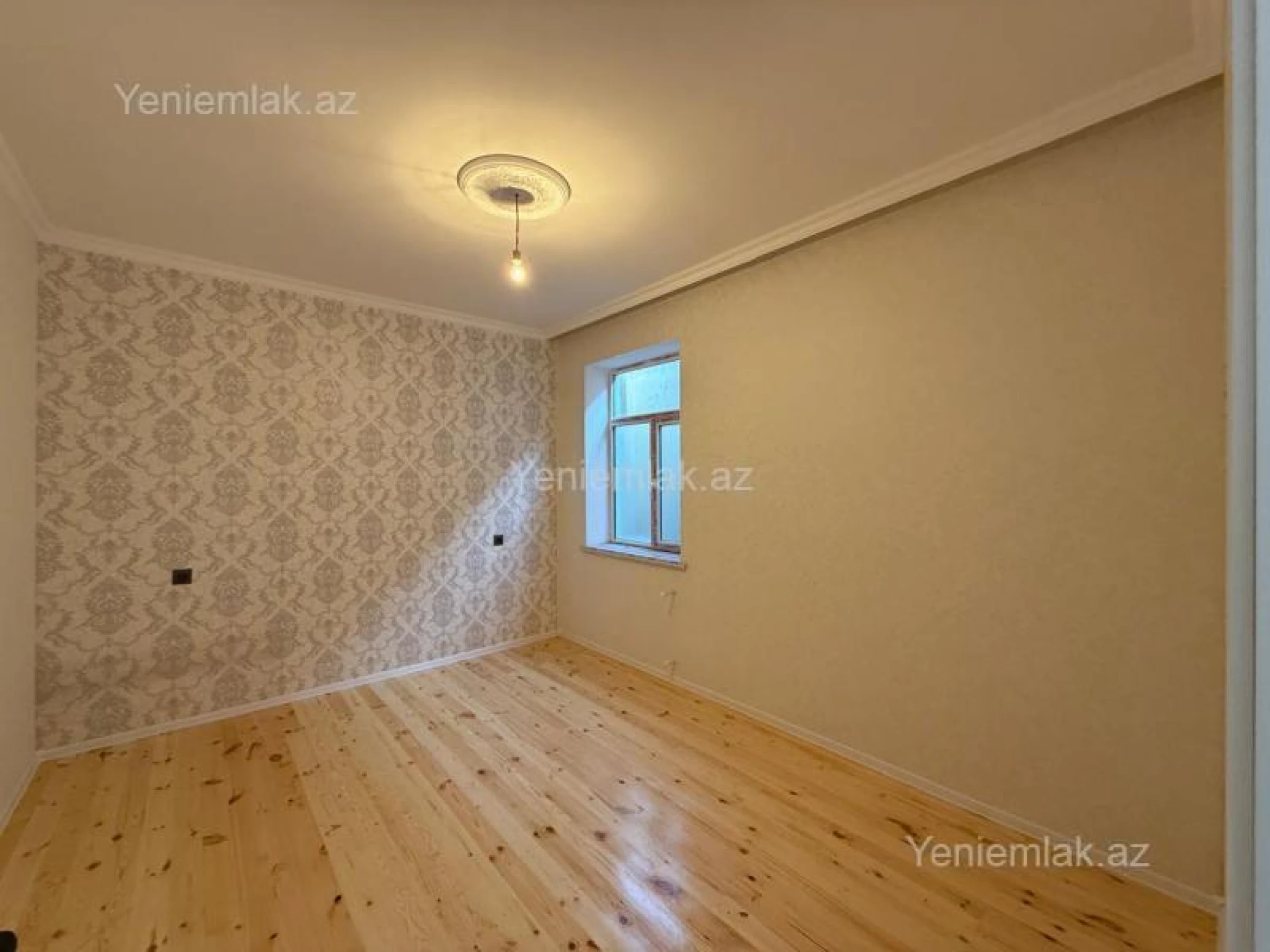 Satılır 2 otaqlı həyət evi 60 m²