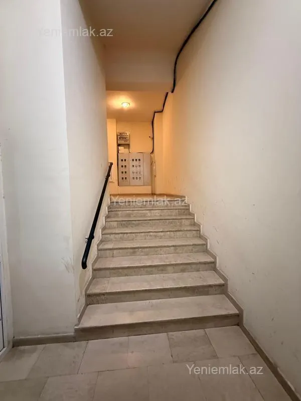 Satılır 2 otaqlı yeni tikili 85 m²