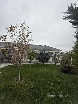 Satılır 7 otaqlı həyət evi 200 m²