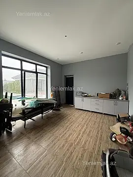 Satılır 7 otaqlı həyət evi 200 m²