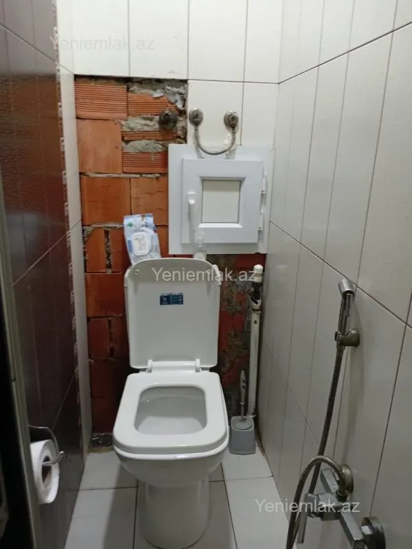 Satılır 3 otaqlı köhnə tikili 65 m²