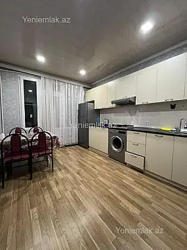 Satılır 2 otaqlı köhnə tikili 65 m²