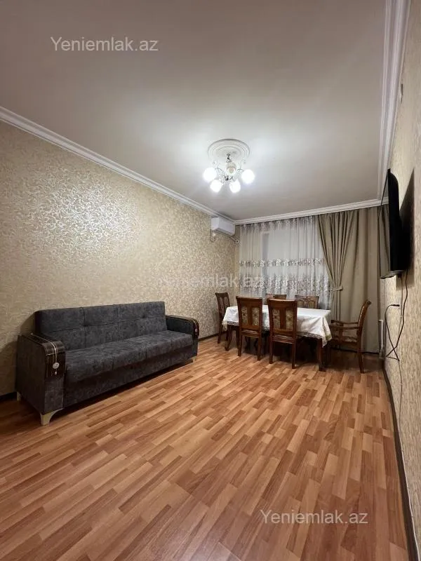 Satılır 2 otaqlı köhnə tikili 65 m²