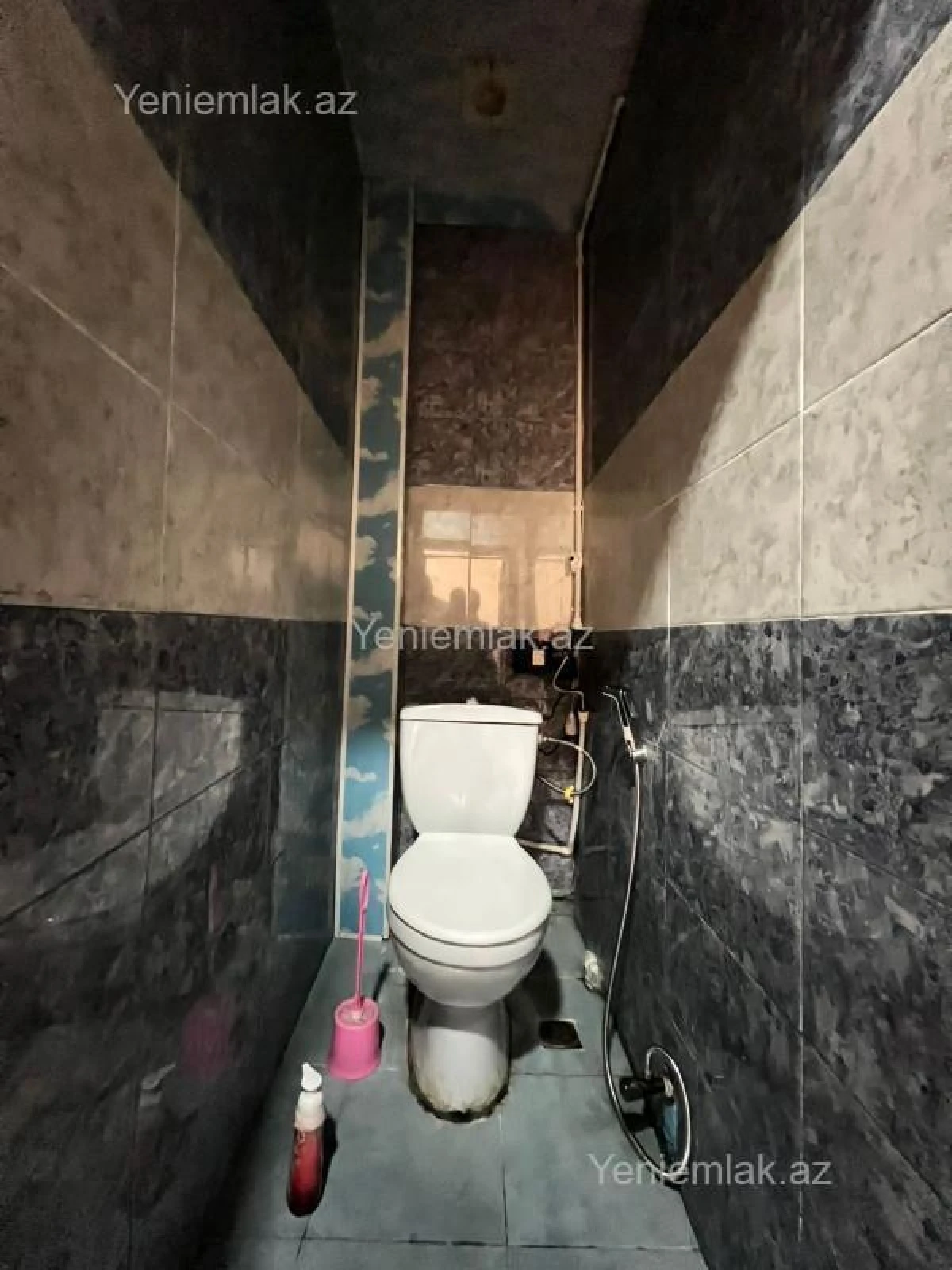 Satılır 2 otaqlı köhnə tikili 65 m²