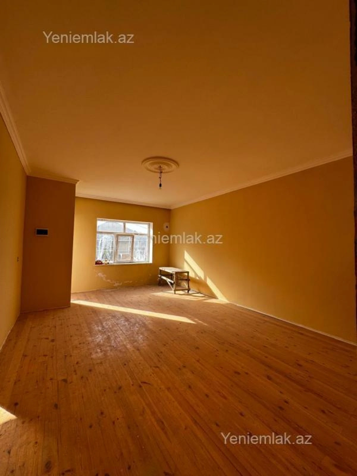 Satılır 4 otaqlı həyət evi 95 m²