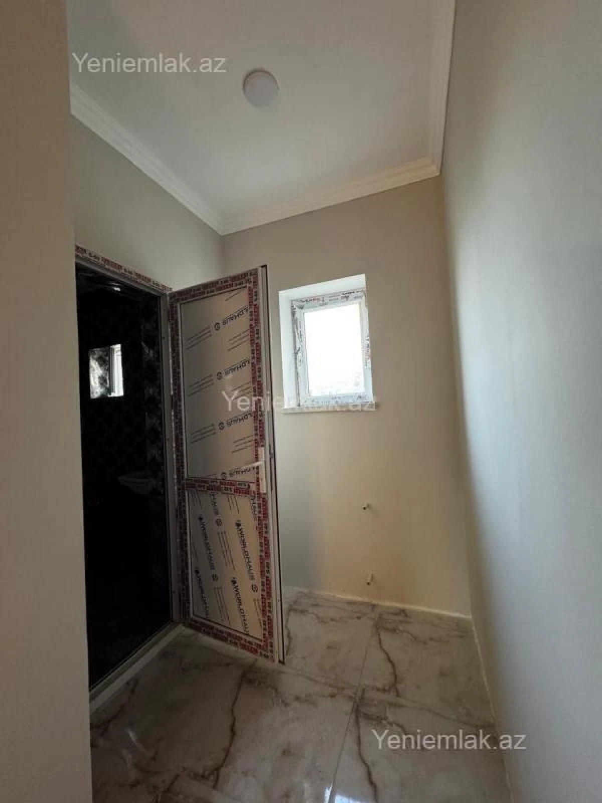 Satılır 4 otaqlı həyət evi 95 m²