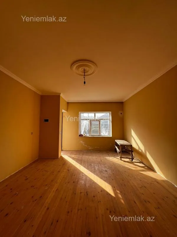 Satılır 4 otaqlı həyət evi 95 m²