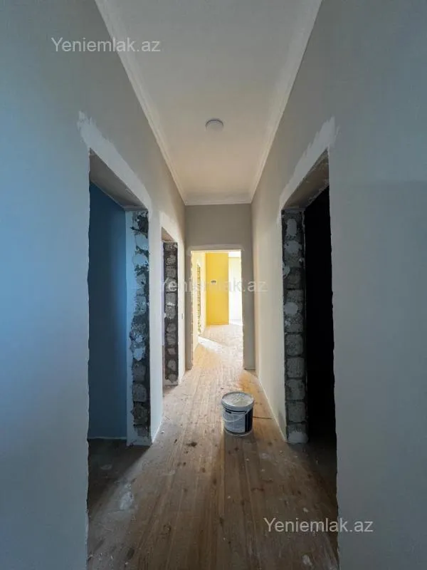 Satılır 4 otaqlı həyət evi 95 m²