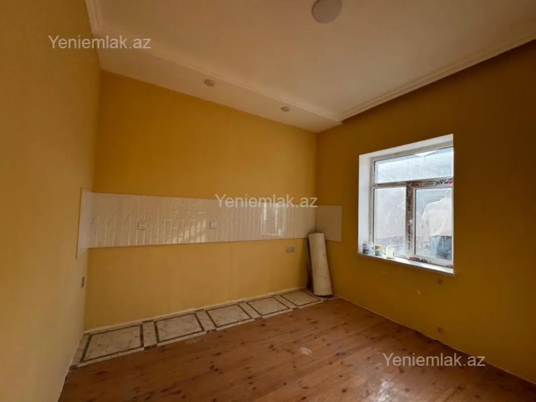 Satılır 4 otaqlı həyət evi 95 m²