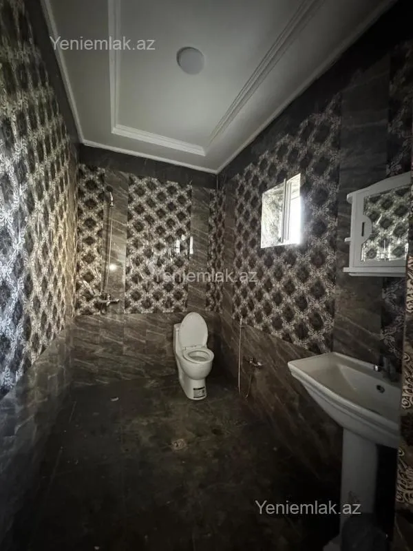 Satılır 4 otaqlı həyət evi 95 m²