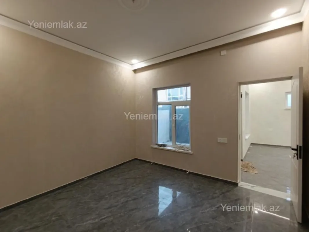 Satılır 3 otaqlı həyət evi 80 m²