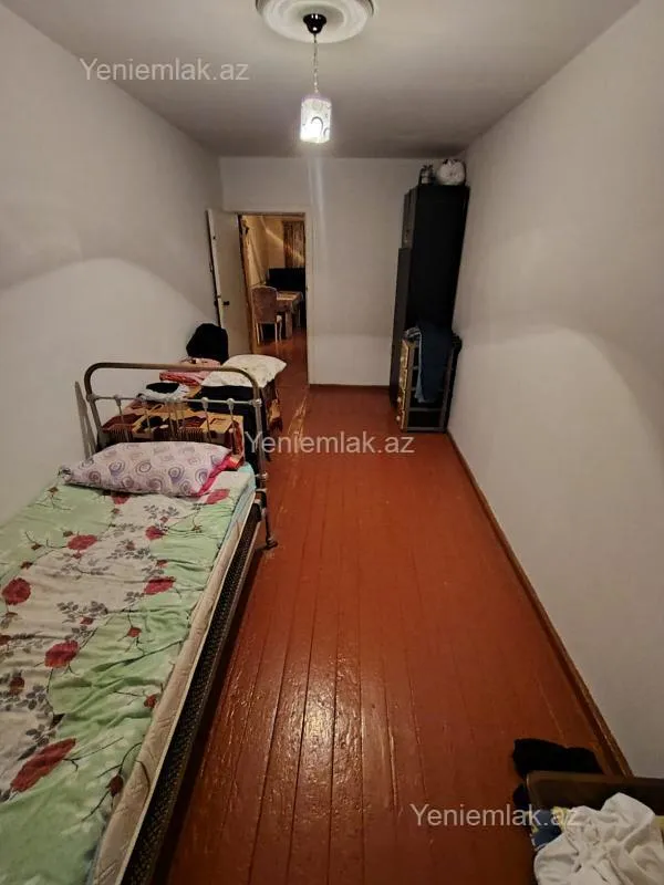 Satılır 3 otaqlı köhnə tikili 72 m²