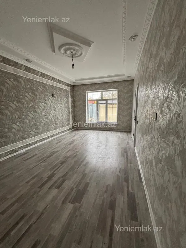 Satılır 5 otaqlı həyət evi 160 m²