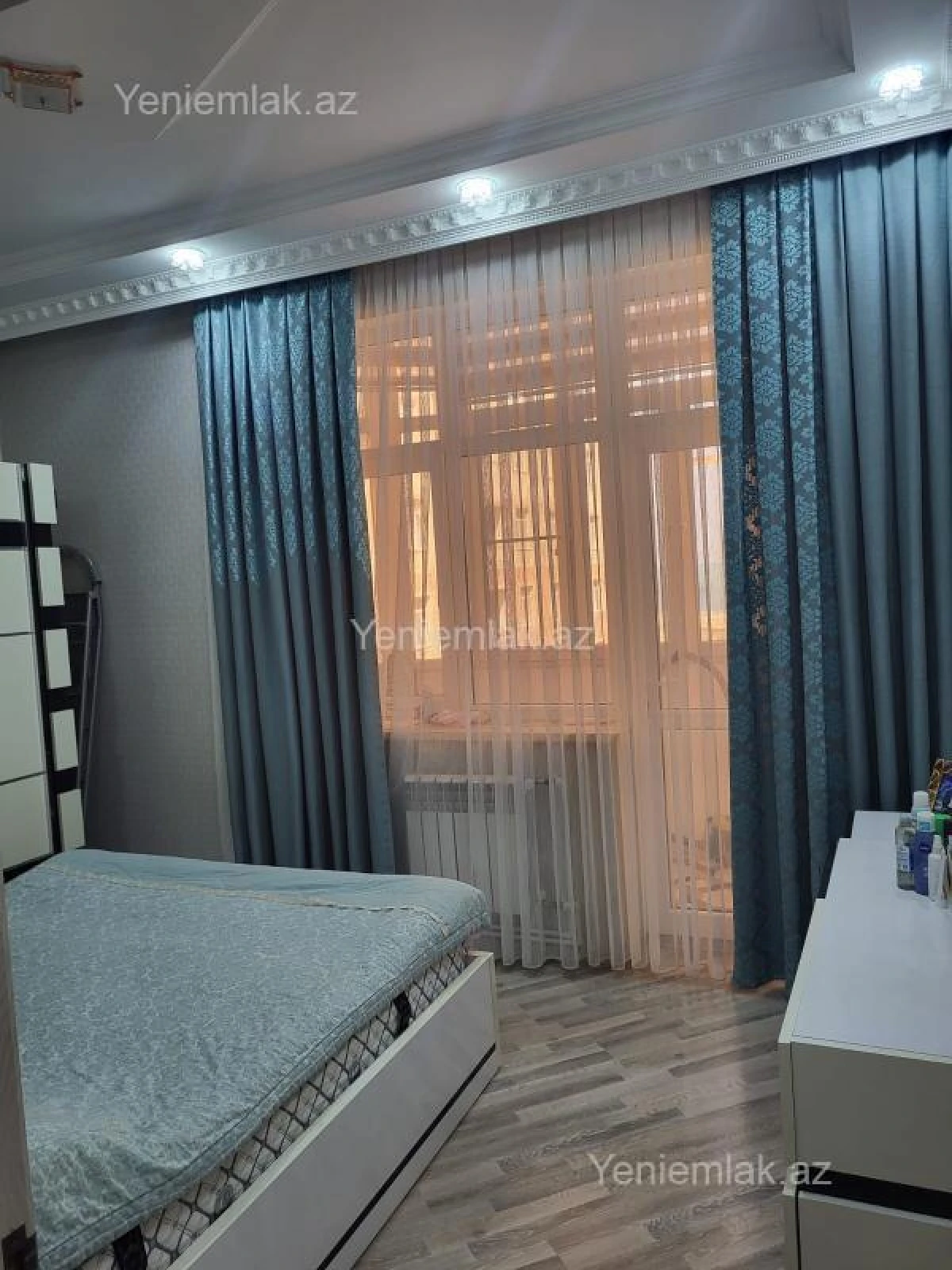 Satılır 2 otaqlı yeni tikili 94 m²