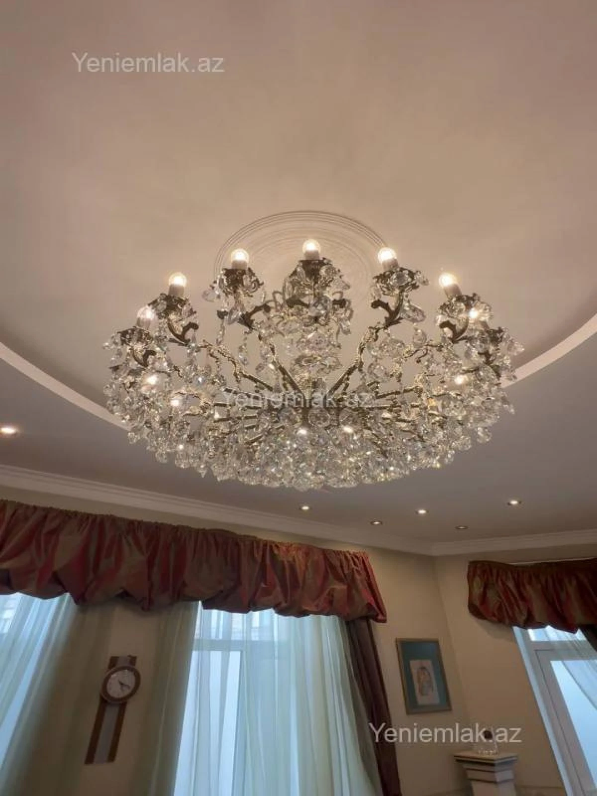 Satılır 3 otaqlı köhnə tikili 90 m²