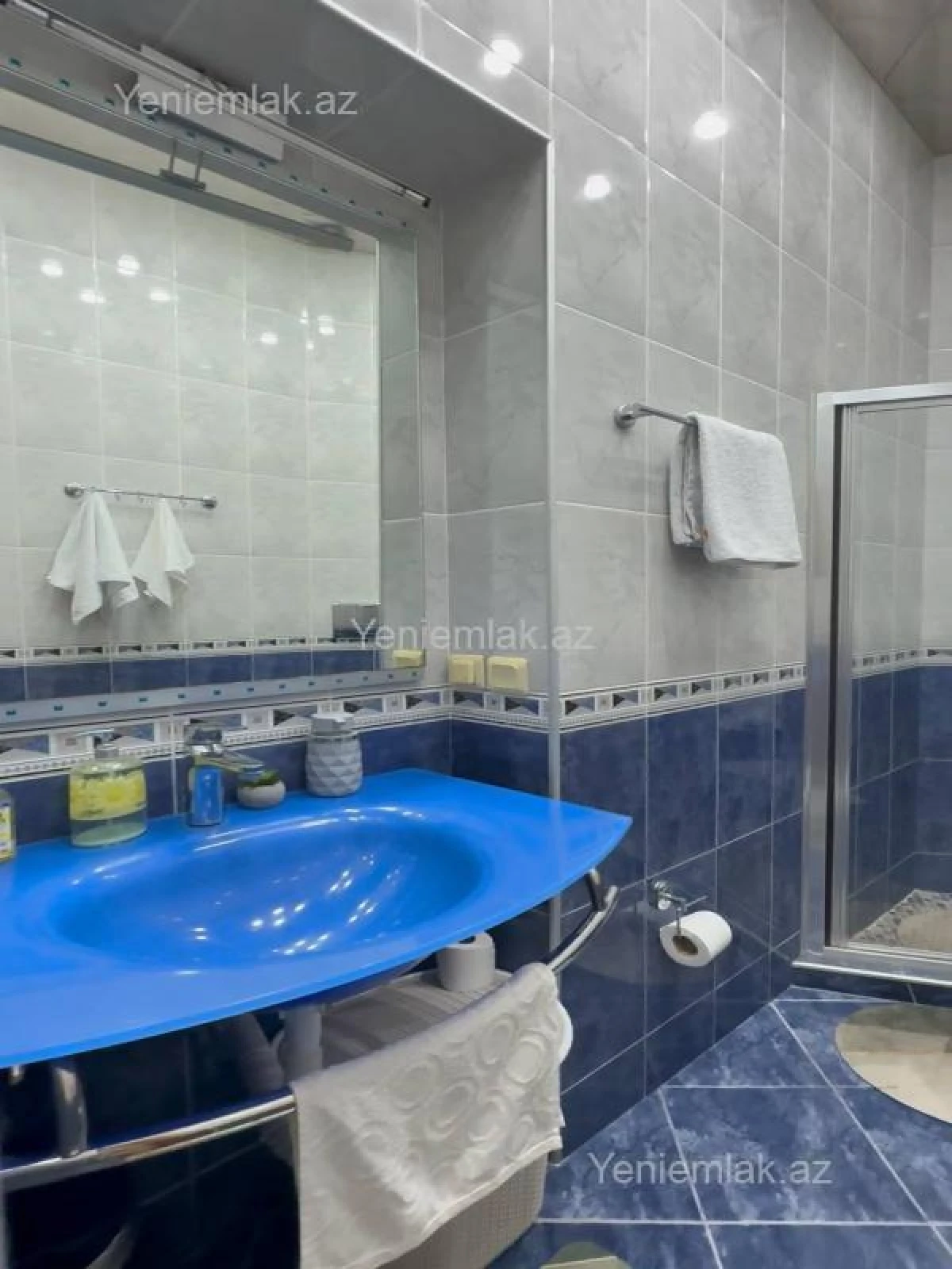 Satılır 3 otaqlı köhnə tikili 90 m²