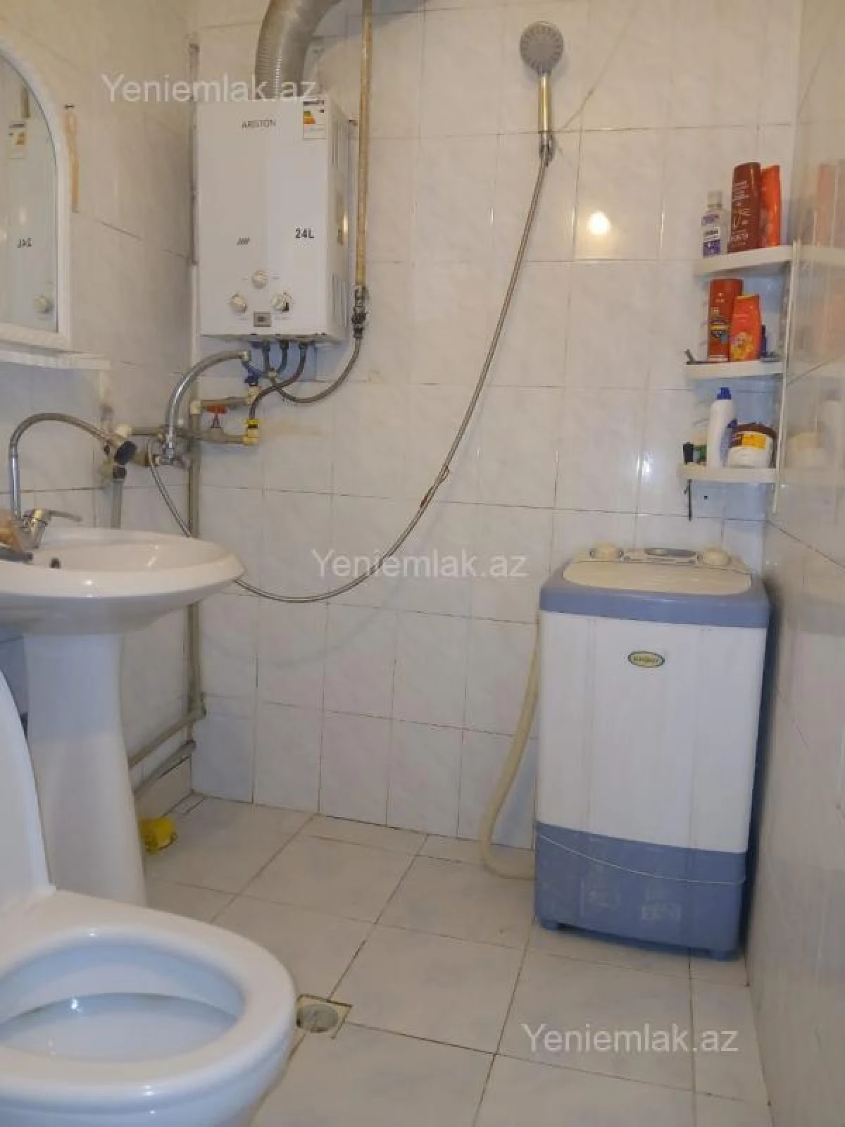 Satılır 1 otaqlı köhnə tikili 31 m²