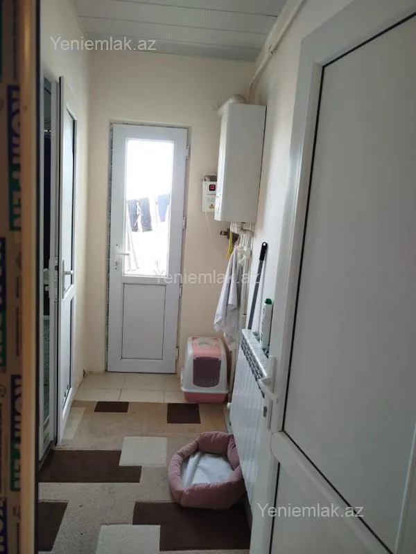 Satılır 3 otaqlı köhnə tikili 70 m²