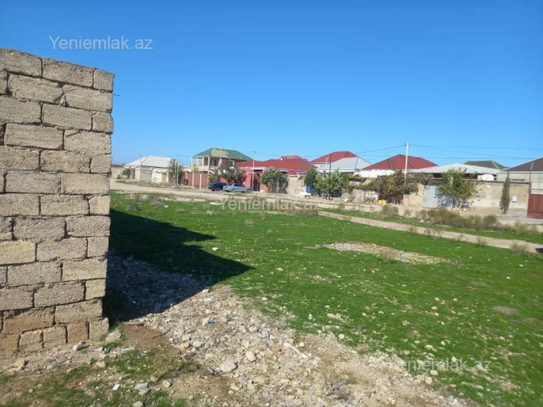 Satılır 3 otaqlı həyət evi 100 m²