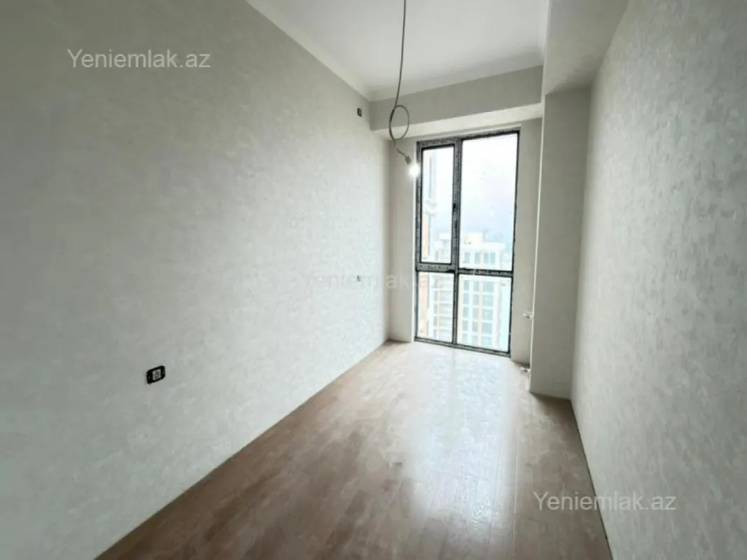 Satılır 4 otaqlı yeni tikili 104 m²