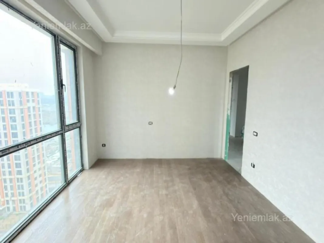 Satılır 4 otaqlı yeni tikili 104 m²