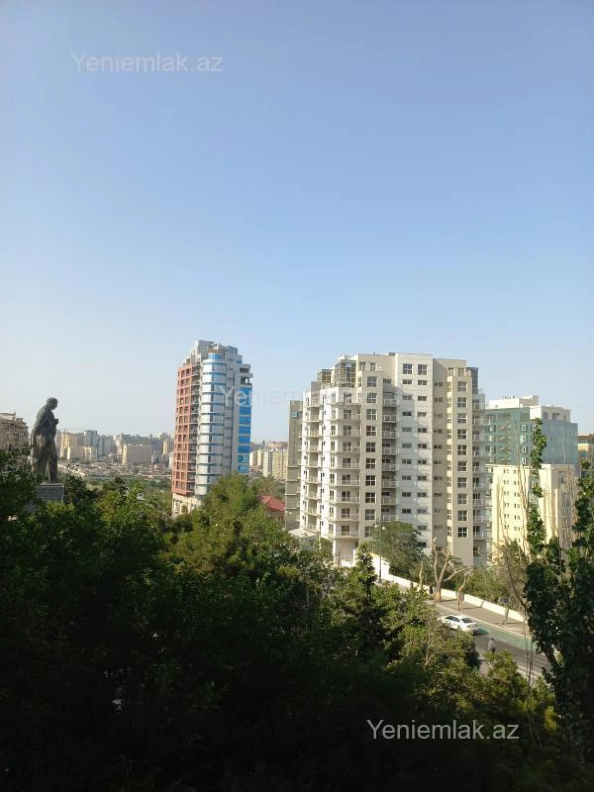 Satılır 3 otaqlı köhnə tikili 95 m²