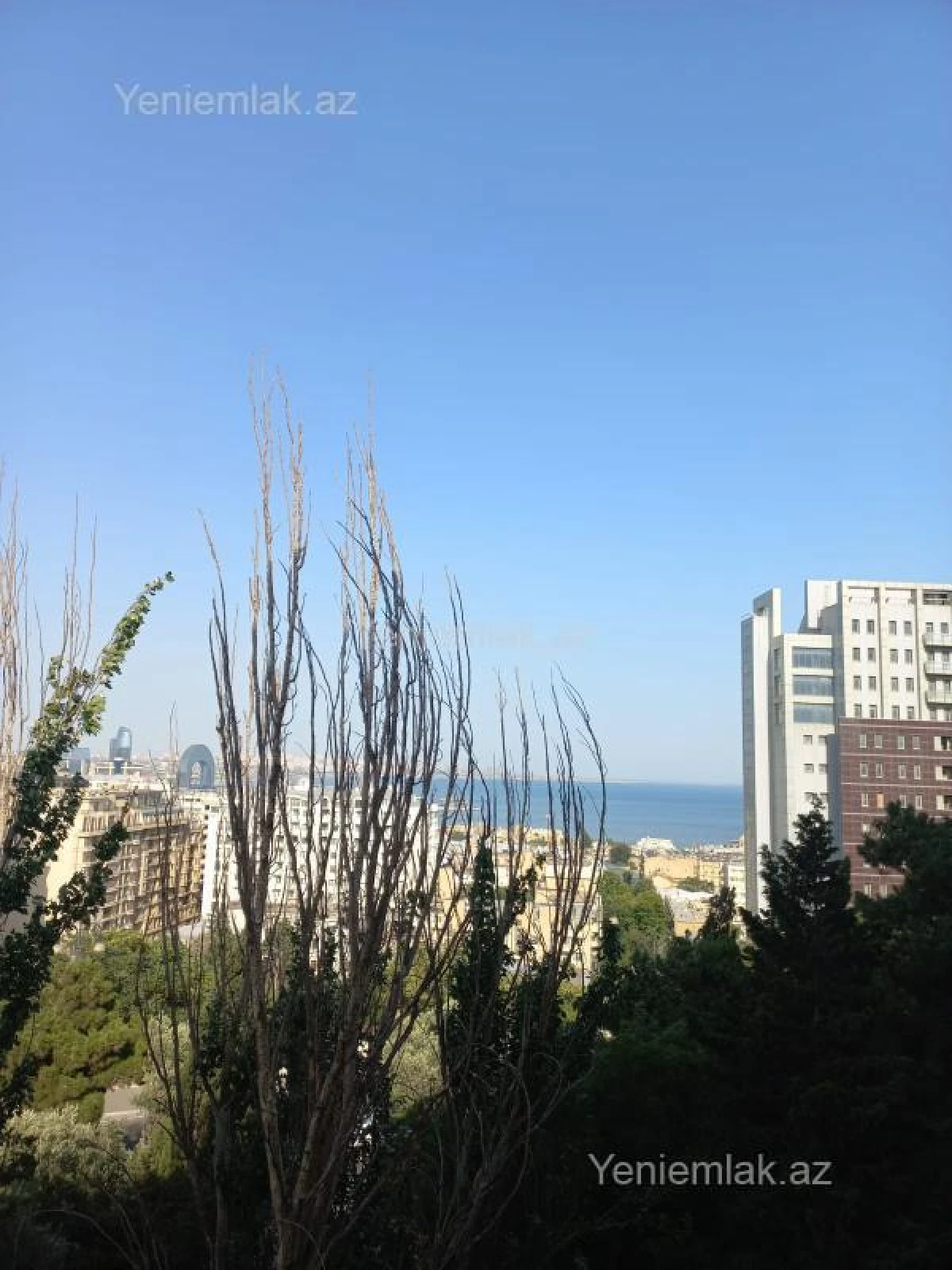 Satılır 3 otaqlı köhnə tikili 95 m²