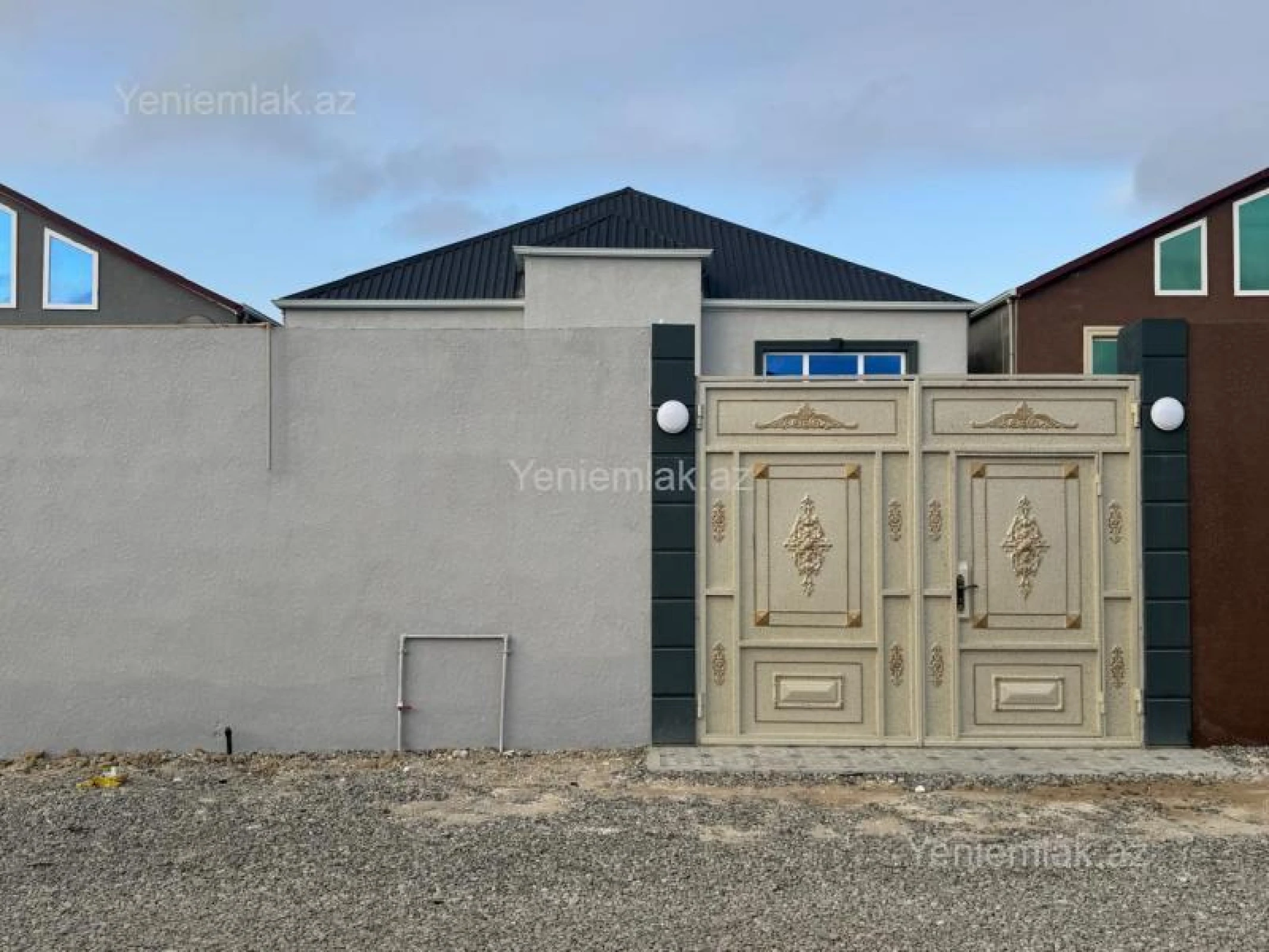 Satılır 4 otaqlı həyət evi 120 m²