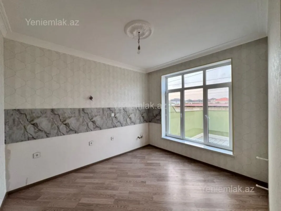 Satılır 4 otaqlı həyət evi 120 m²