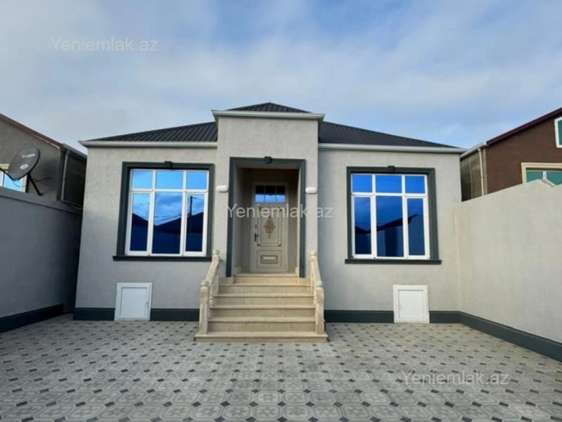 Satılır 4 otaqlı həyət evi 120 m²