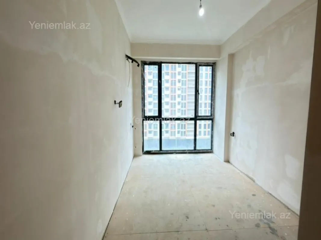 Satılır 3 otaqlı yeni tikili 96 m²