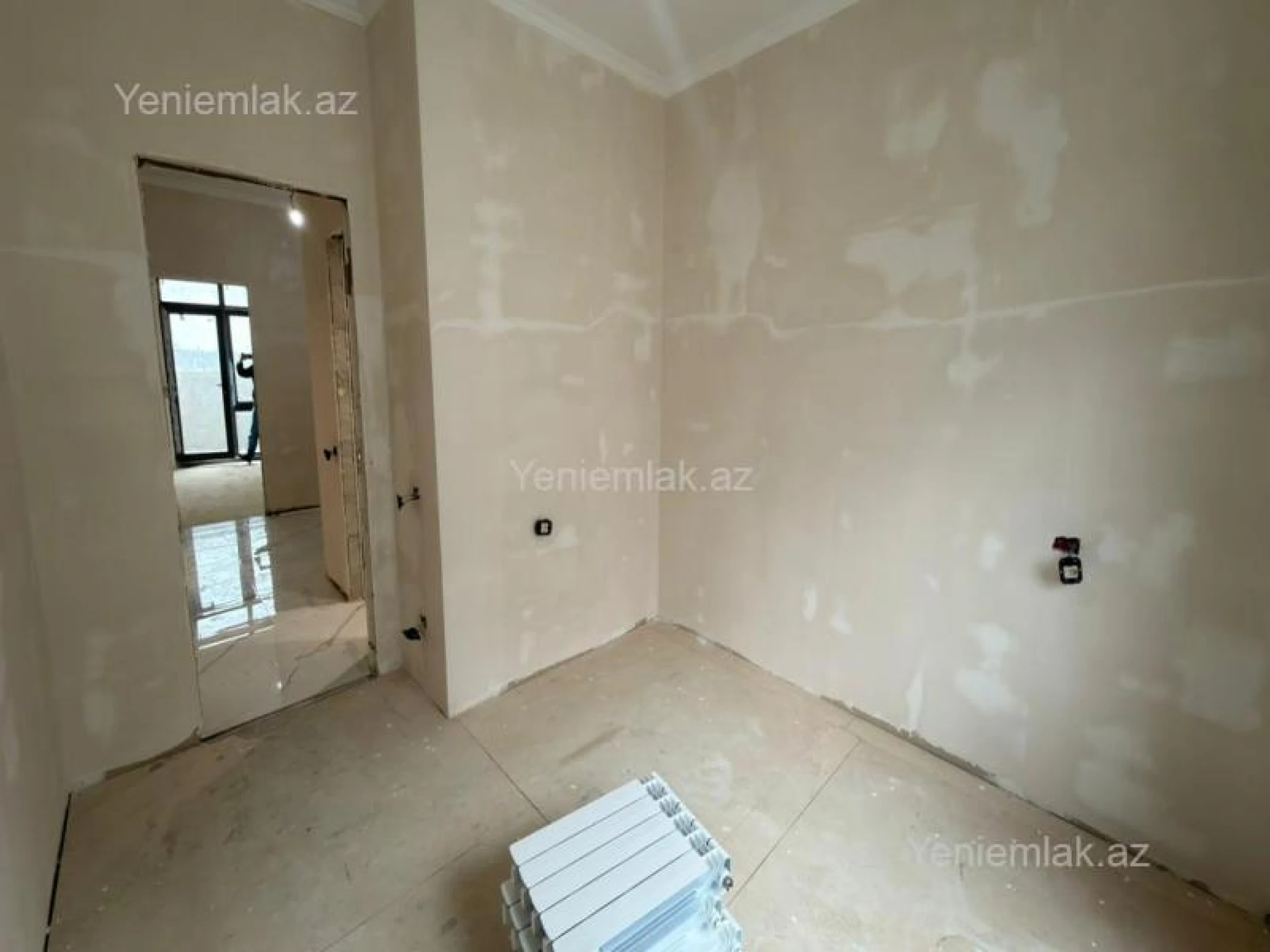 Satılır 3 otaqlı yeni tikili 96 m²