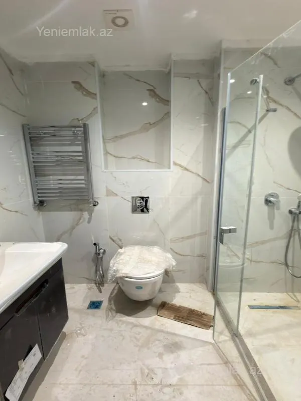 Satılır 3 otaqlı yeni tikili 96 m²