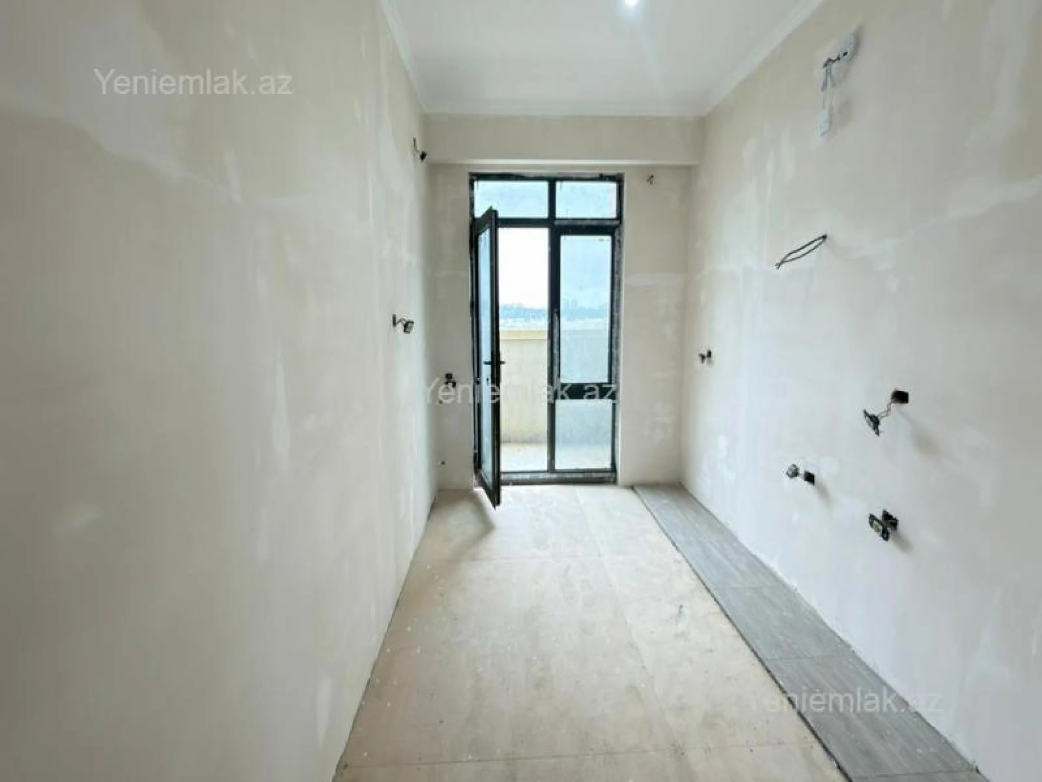 Satılır 3 otaqlı yeni tikili 96 m²