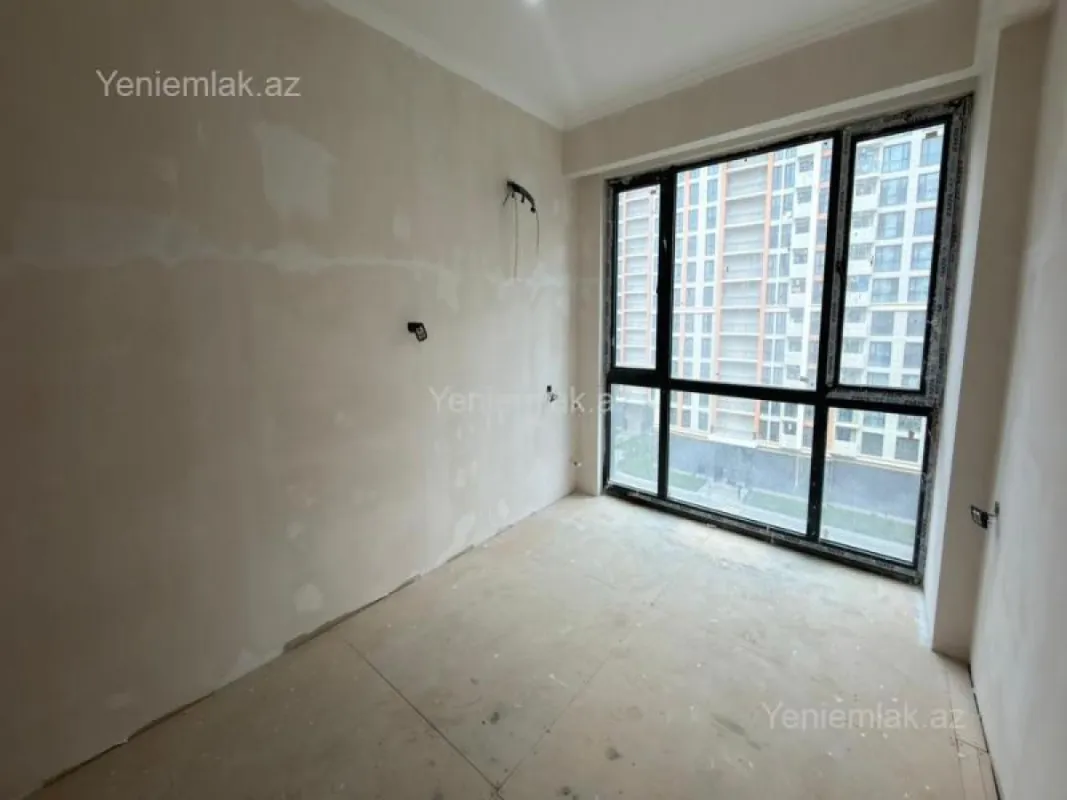 Satılır 3 otaqlı yeni tikili 96 m²