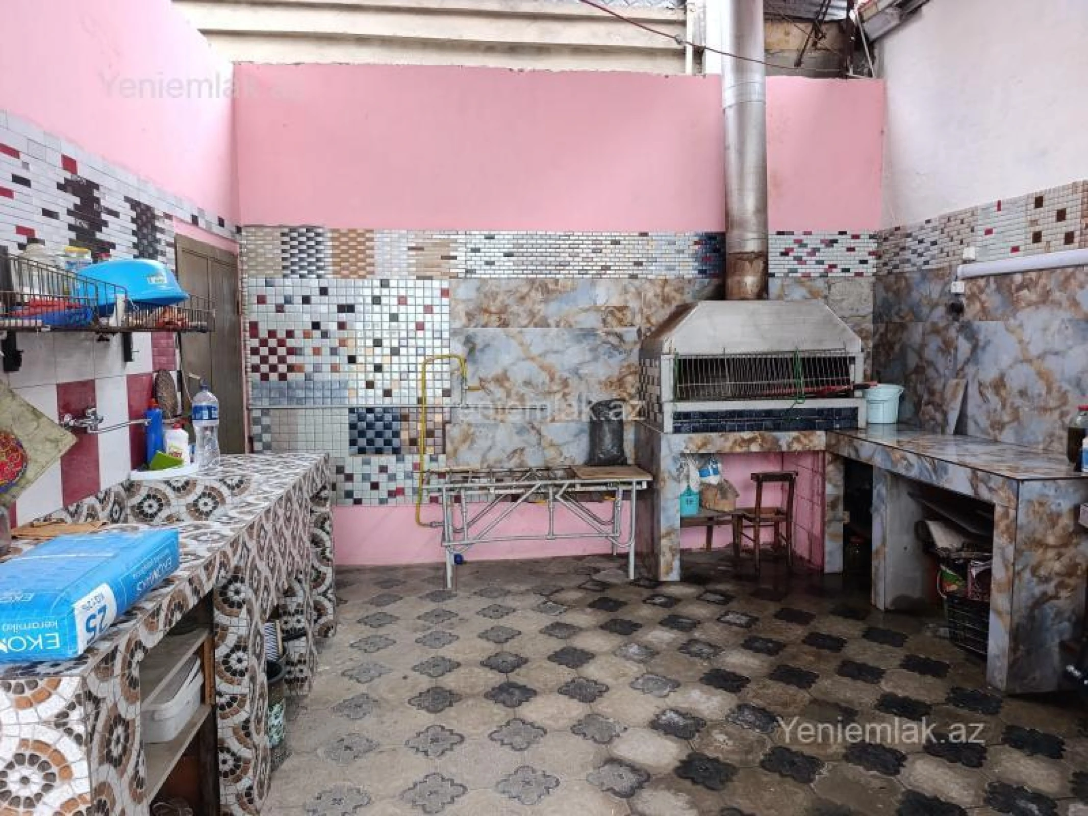 Satılır 4 otaqlı həyət evi 100 m²