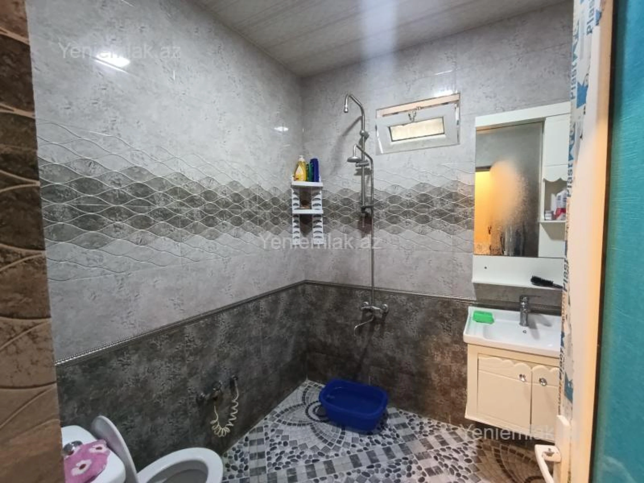 Satılır 4 otaqlı həyət evi 100 m²