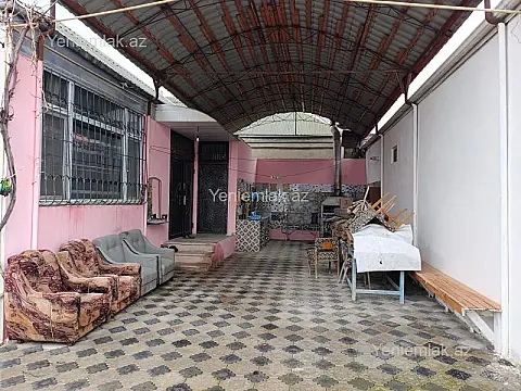 Satılır 4 otaqlı həyət evi 100 m²