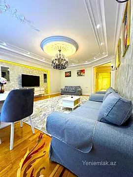 Satılır 4 otaqlı yeni tikili 230 m²