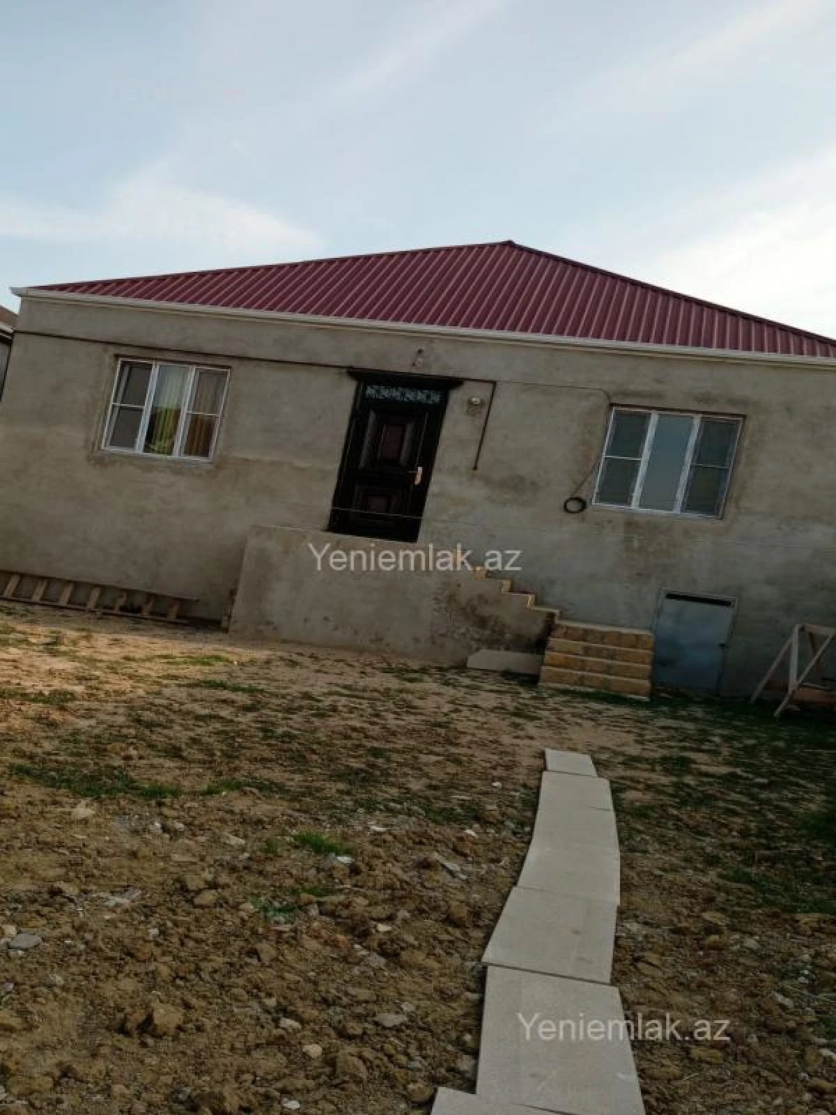 Satılır 3 otaqlı həyət evi 100 m²